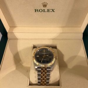 2018 Rolex oyster perpetual datejust